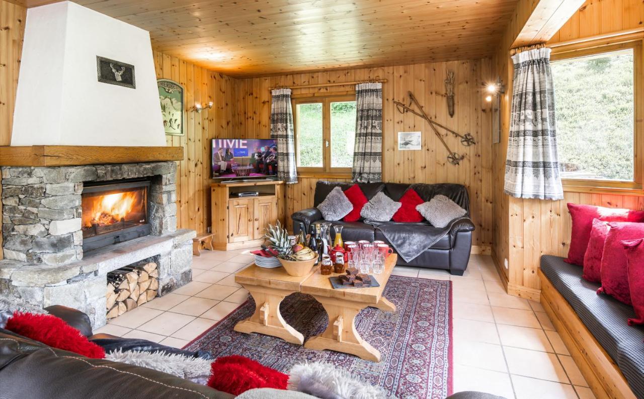 Chalet Himalaya , 10 Person Chalet With 5 Ensuite Bedrooms And Outdoor Jacuzzi In Meribel Centre Méribel Exterior foto